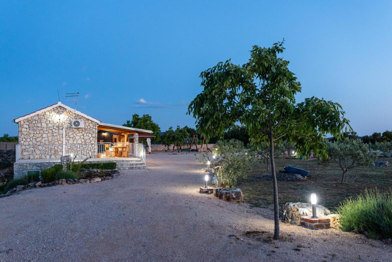 Holiday Home Juli With Jacuzzi Sibenik Exterior photo