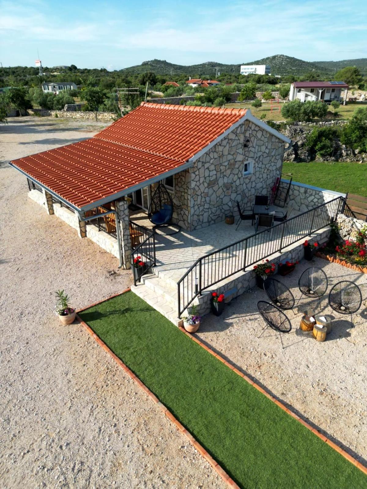 Holiday Home Juli With Jacuzzi Sibenik Exterior photo